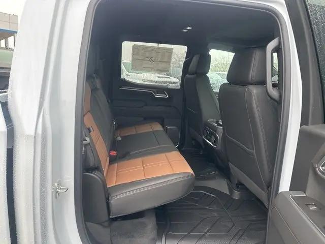 2026 Chevrolet Silverado 1500 4WD Crew Cab Short Bed High Country