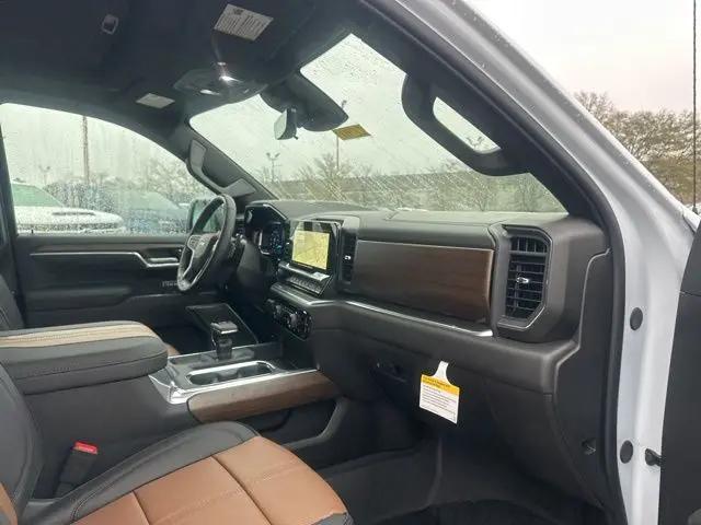 2026 Chevrolet Silverado 1500 4WD Crew Cab Short Bed High Country