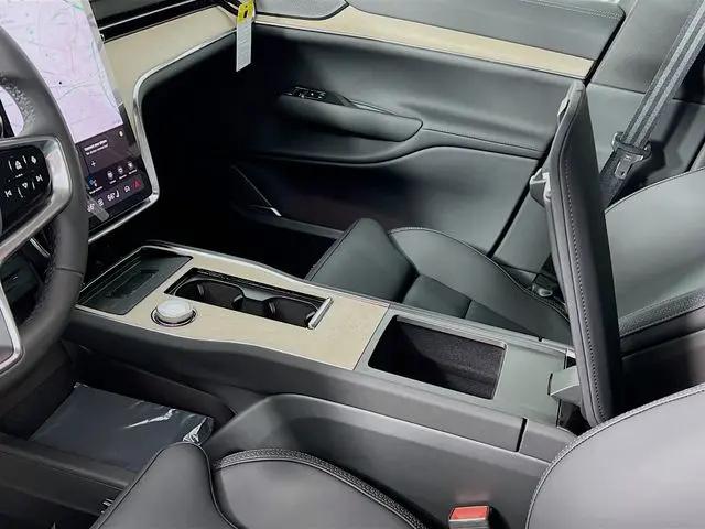 2025 Volvo X 90 Ultra, Twin Motor, Fully electric, 7 Seats