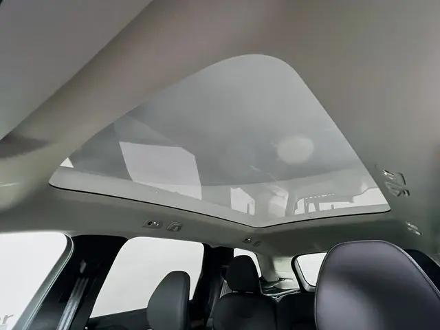 2025 Volvo X 90 Ultra, Twin Motor, Fully electric, 7 Seats