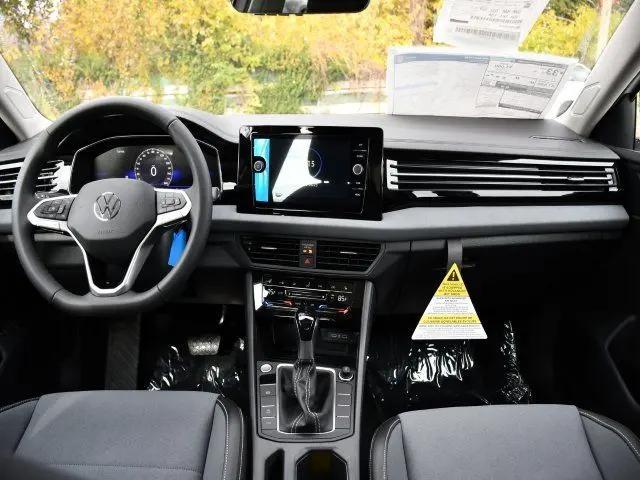 2026 Volkswagen Jetta SE