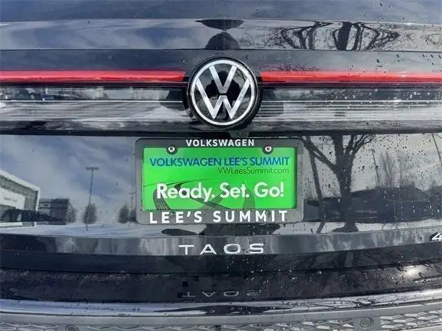 2026 Volkswagen Taos SE