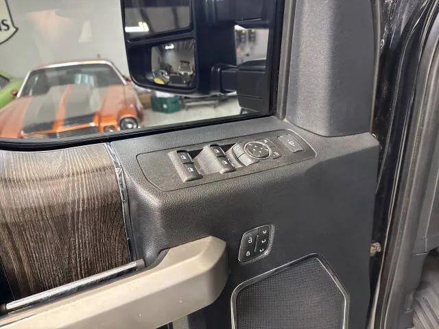 2021 Ford F-350 LARIAT