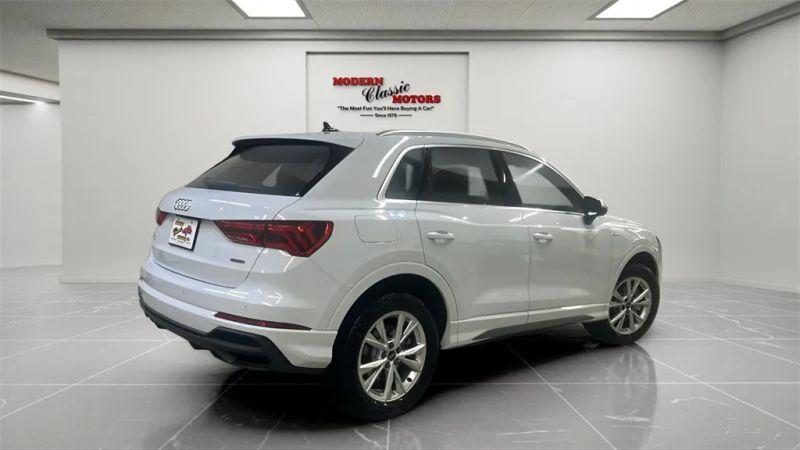 2025 Audi Q3 Premium 45 TFSI S line quattro Tiptronic