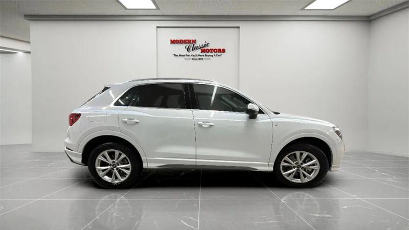 2025 Audi Q3 Premium 45 TFSI S line quattro Tiptronic
