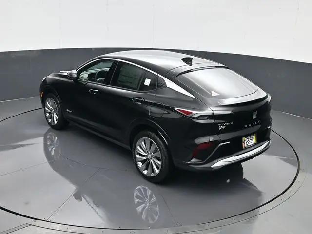 2026 Buick NV Avenir FWD