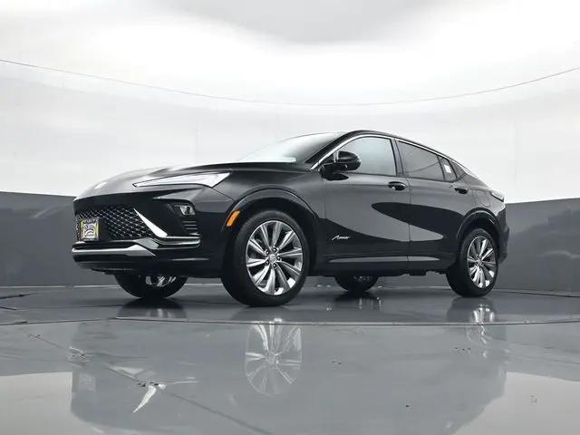 2026 Buick NV Avenir FWD