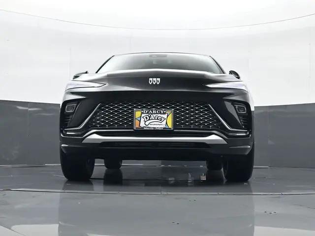 2026 Buick NV Avenir FWD
