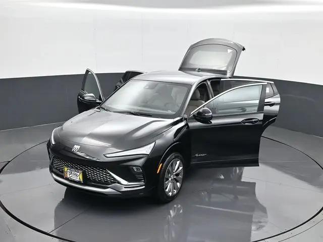 2026 Buick NV Avenir FWD