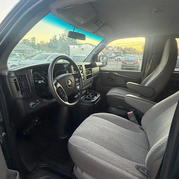 2014 Chevrolet Express LT