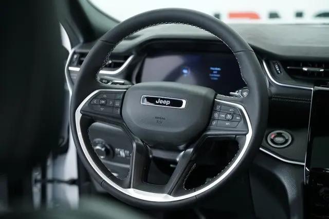 2025 Jeep Grand Cherokee Altitude X 4x4