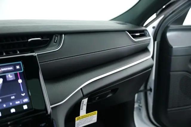 2025 Jeep Grand Cherokee Altitude X 4x4