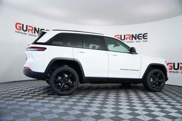 2025 Jeep Grand Cherokee Altitude X 4x4
