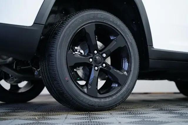 2025 Jeep Grand Cherokee Altitude X 4x4