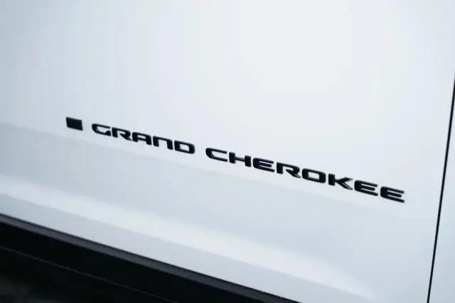 2025 Jeep Grand Cherokee Altitude X 4x4