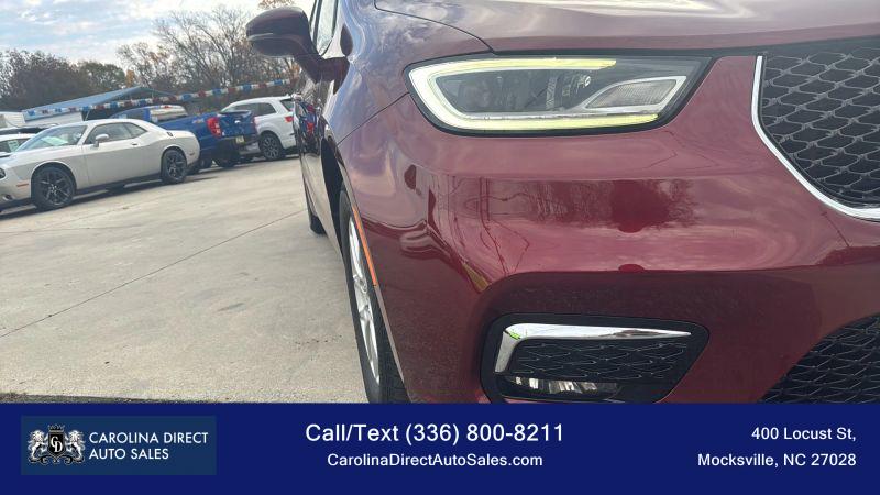 2022 Chrysler Pacifica Touring L