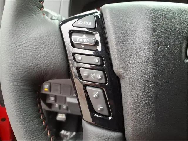 2026 Nissan Frontier Crew Cab PRO-4X 4x4