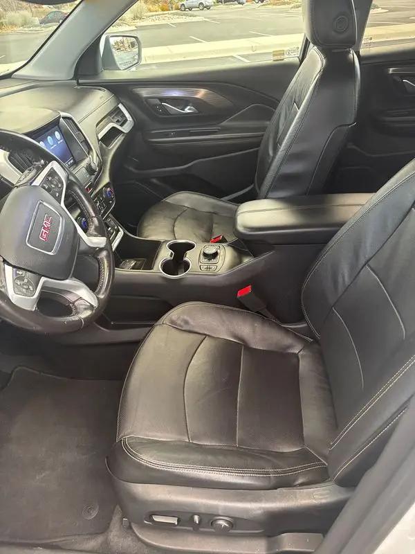 2020 GMC Terrain AWD SLT