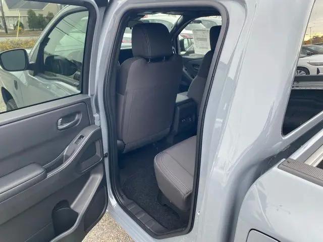 2026 Nissan Frontier Crew Cab SV 4x4