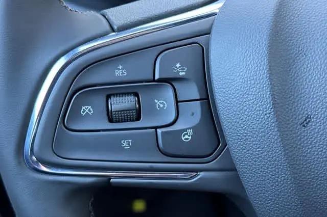 2026 Buick NV Preferred FWD