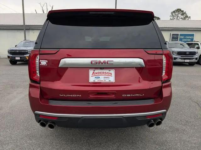 2022 GMC Yukon 4WD Denali