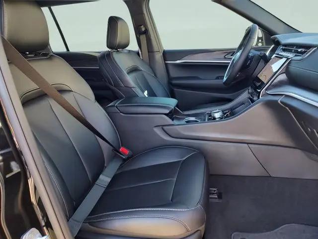 2025 Jeep Grand Cherokee L Limited 4x4