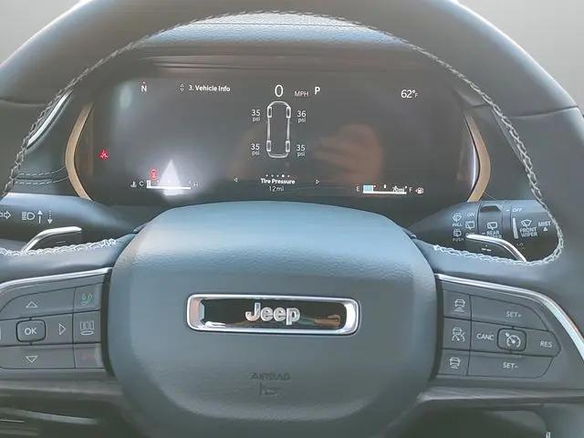 2025 Jeep Grand Cherokee L Limited 4x4