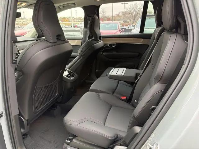 2026 Volvo XC90 Plus, B6 AWD Gas (mild hybrid), Gasoline, Bright, 7 Seats
