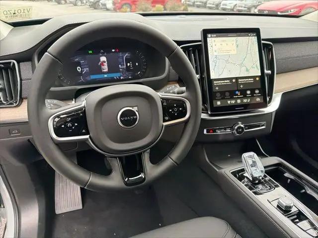 2026 Volvo XC90 Plus, B6 AWD Gas (mild hybrid), Gasoline, Bright, 7 Seats