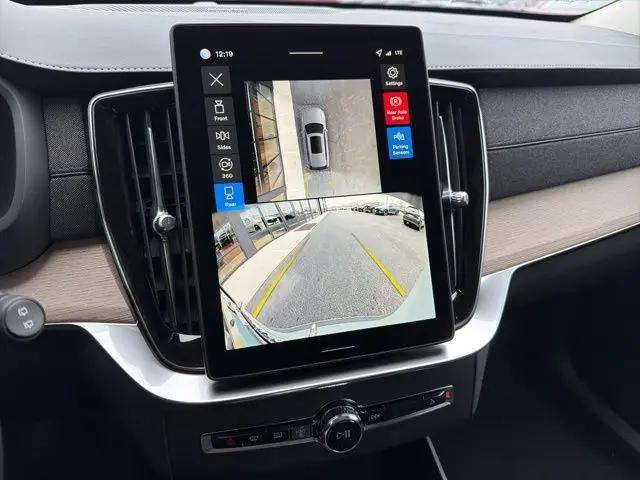 2026 Volvo XC90 Plus, B6 AWD Gas (mild hybrid), Gasoline, Bright, 7 Seats