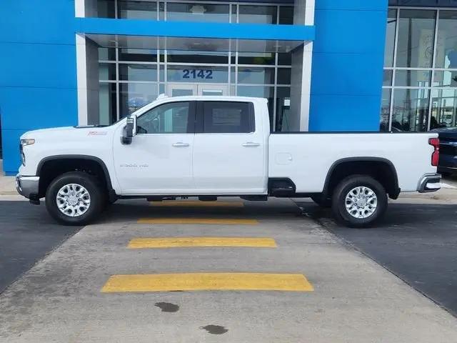 2026 Chevrolet Silverado 2500HD Crew Cab, Long Bed, LTZ, 4WD