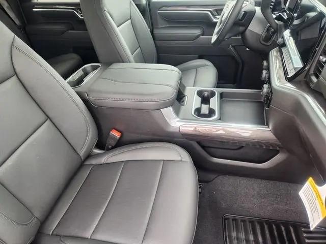 2026 Chevrolet Silverado 2500HD Crew Cab, Long Bed, LTZ, 4WD