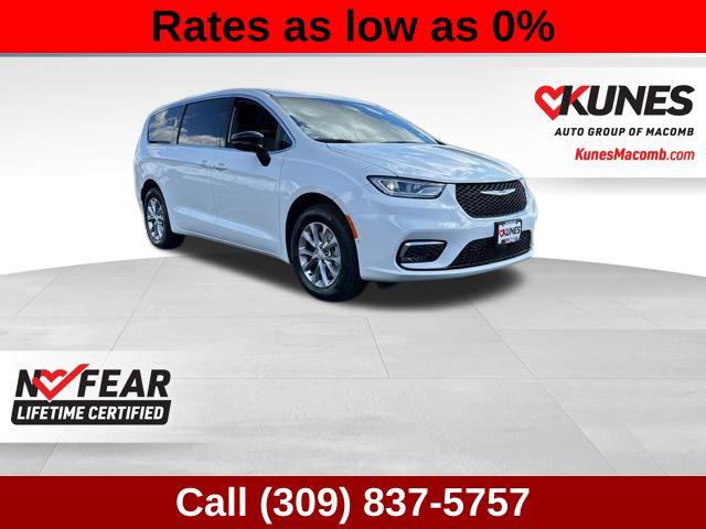 2026 Chrysler Pacifica PACIFICA SELECT AWD