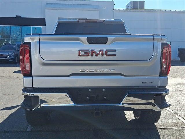 2021 GMC Sierra 1500 4WD Crew Cab Short Box SLT 2021 GMC Sierra 1500 4WD Crew Cab Short Box SLT
