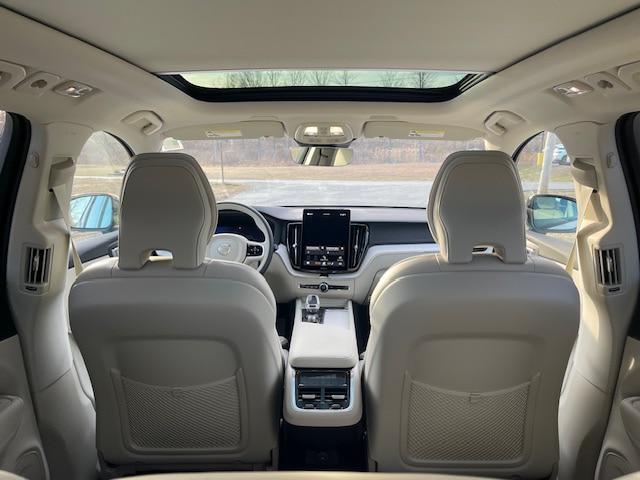2026 Volvo XC60 B5 Ultra
