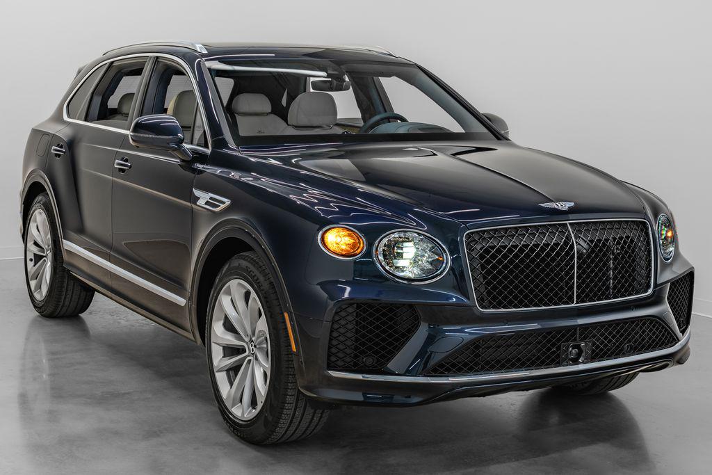 2025 Bentley Bentayga's photo