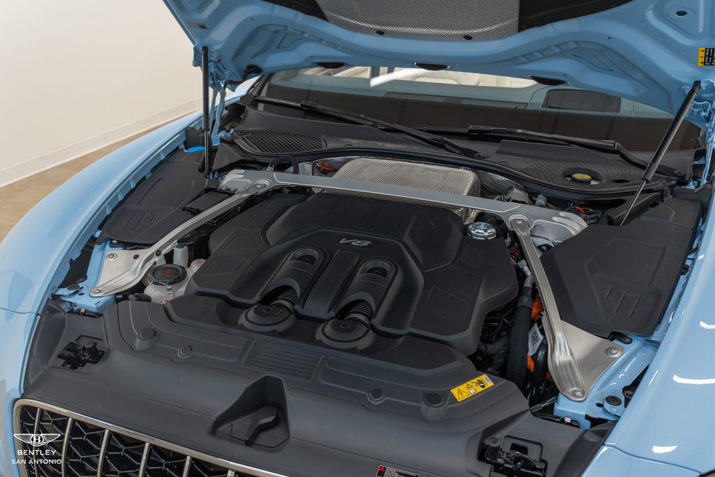 2026 Bentley Continental GTC Azure - Photo 9
