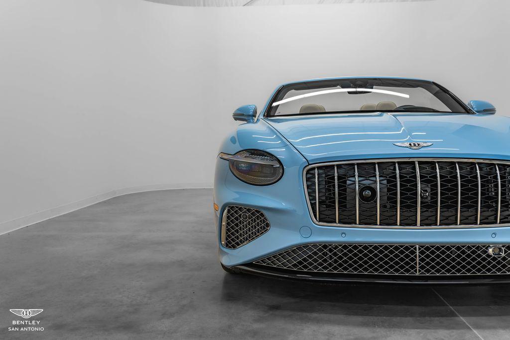 2026 Bentley Continental GTC Azure - Photo 10