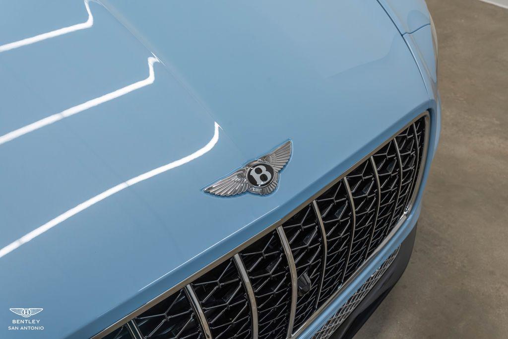 2026 Bentley Continental GTC Azure - Photo 13
