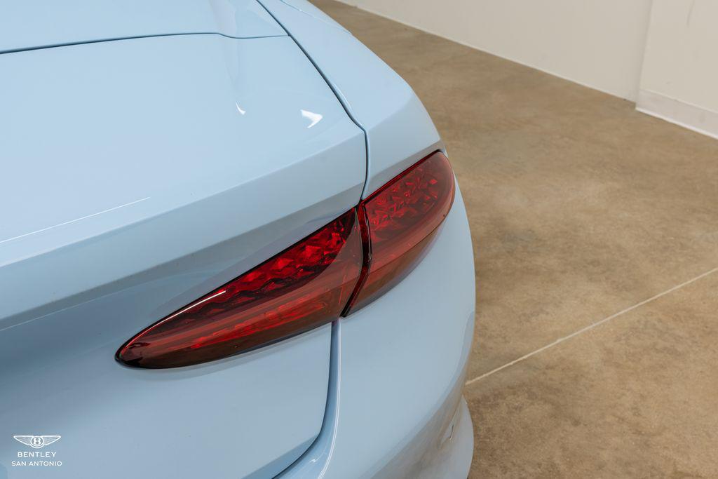 2026 Bentley Continental GTC Azure - Photo 21