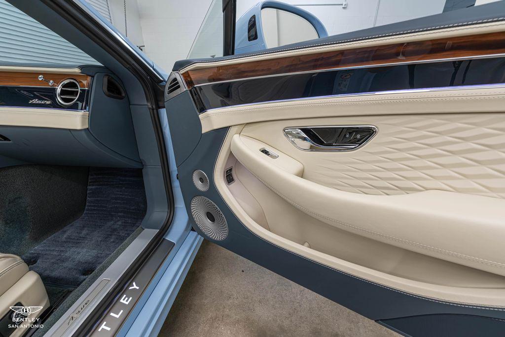 2026 Bentley Continental GTC Azure - Photo 33
