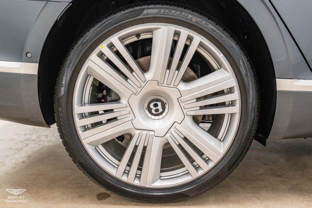 2026 Bentley Flying Spur Azure - Photo 17