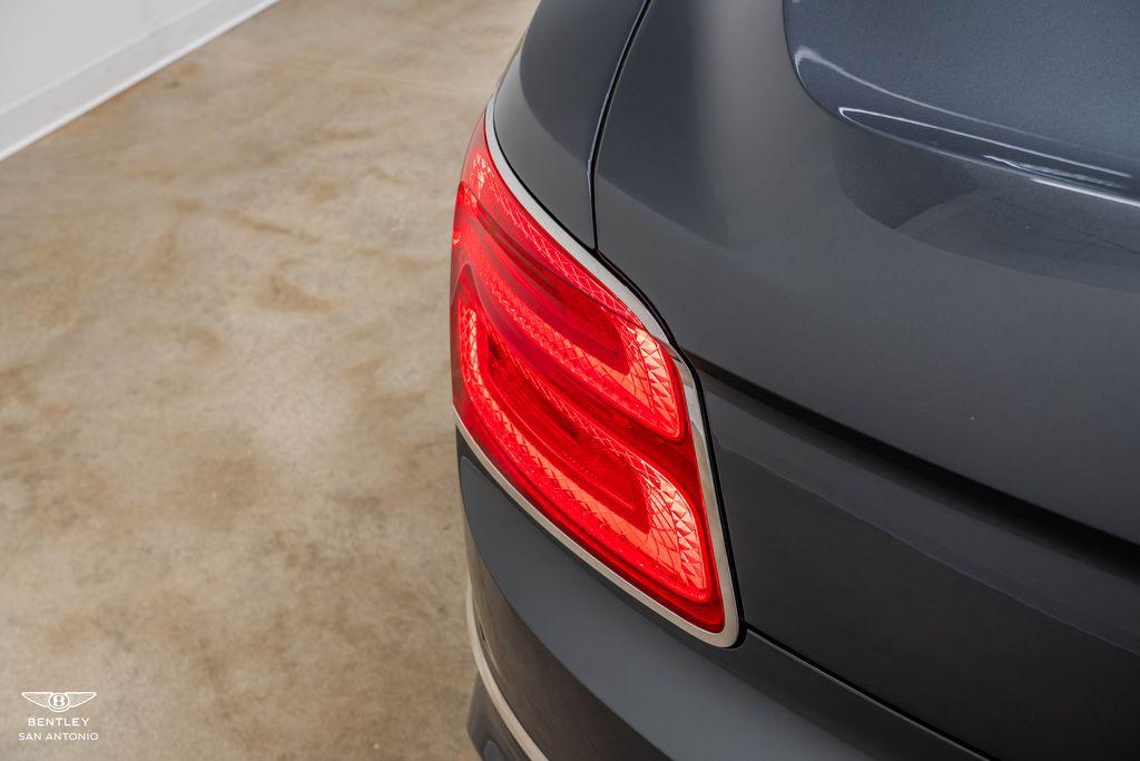 2026 Bentley Flying Spur Azure - Photo 19