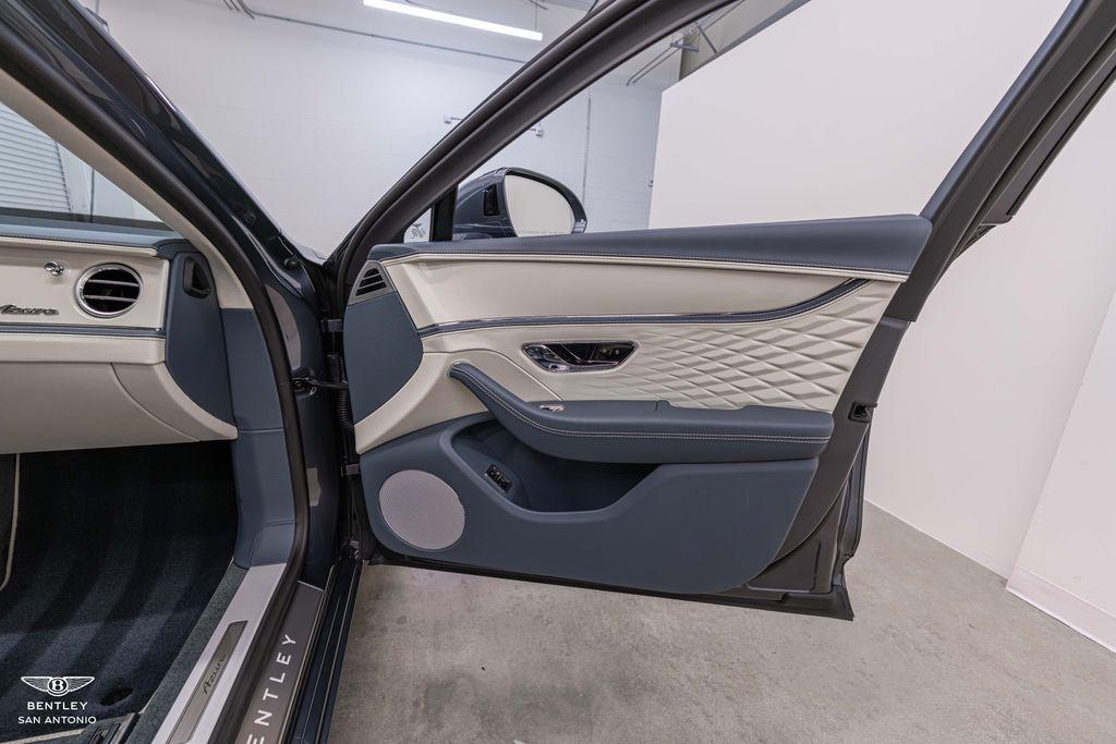 2026 Bentley Flying Spur Azure - Photo 36