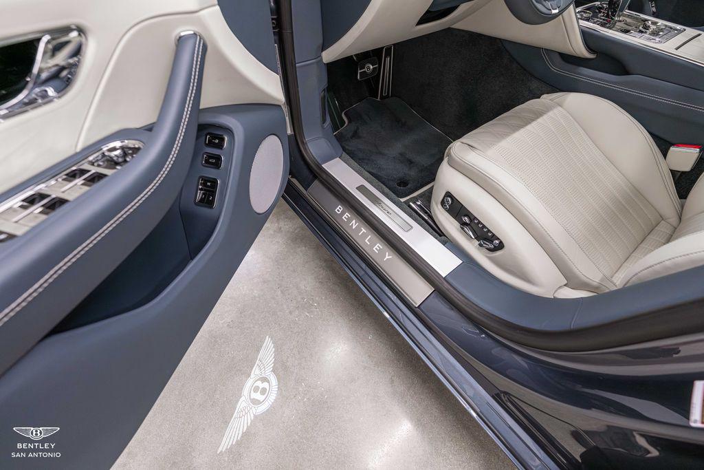 2026 Bentley Flying Spur Azure - Photo 42