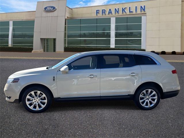 2018 Lincoln MKT Premiere