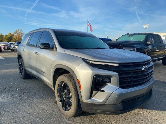 2024 Chevrolet Traverse FWD LT 2024 Chevrolet Traverse FWD LT