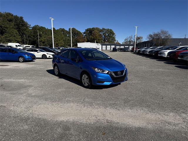 2022 Nissan Versa S 2022 Nissan Versa S