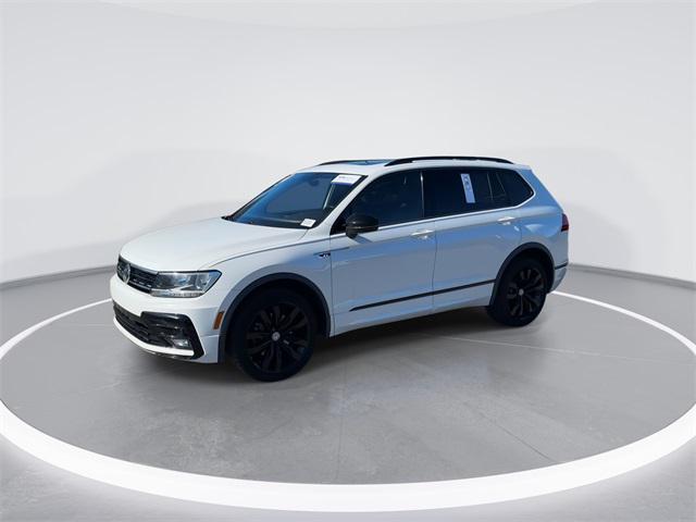 2020 Volkswagen Tiguan 2.0T SE R-Line Black 2020 Volkswagen Tiguan 2.0T SE R-Line Black