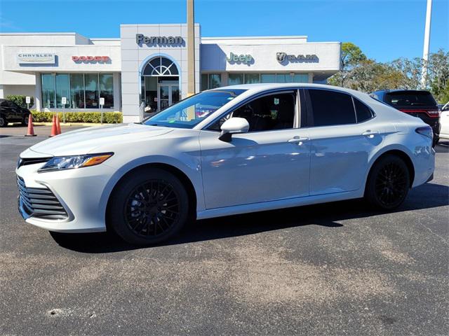 2024 Toyota Camry Hybrid LE 2024 Toyota Camry Hybrid LE